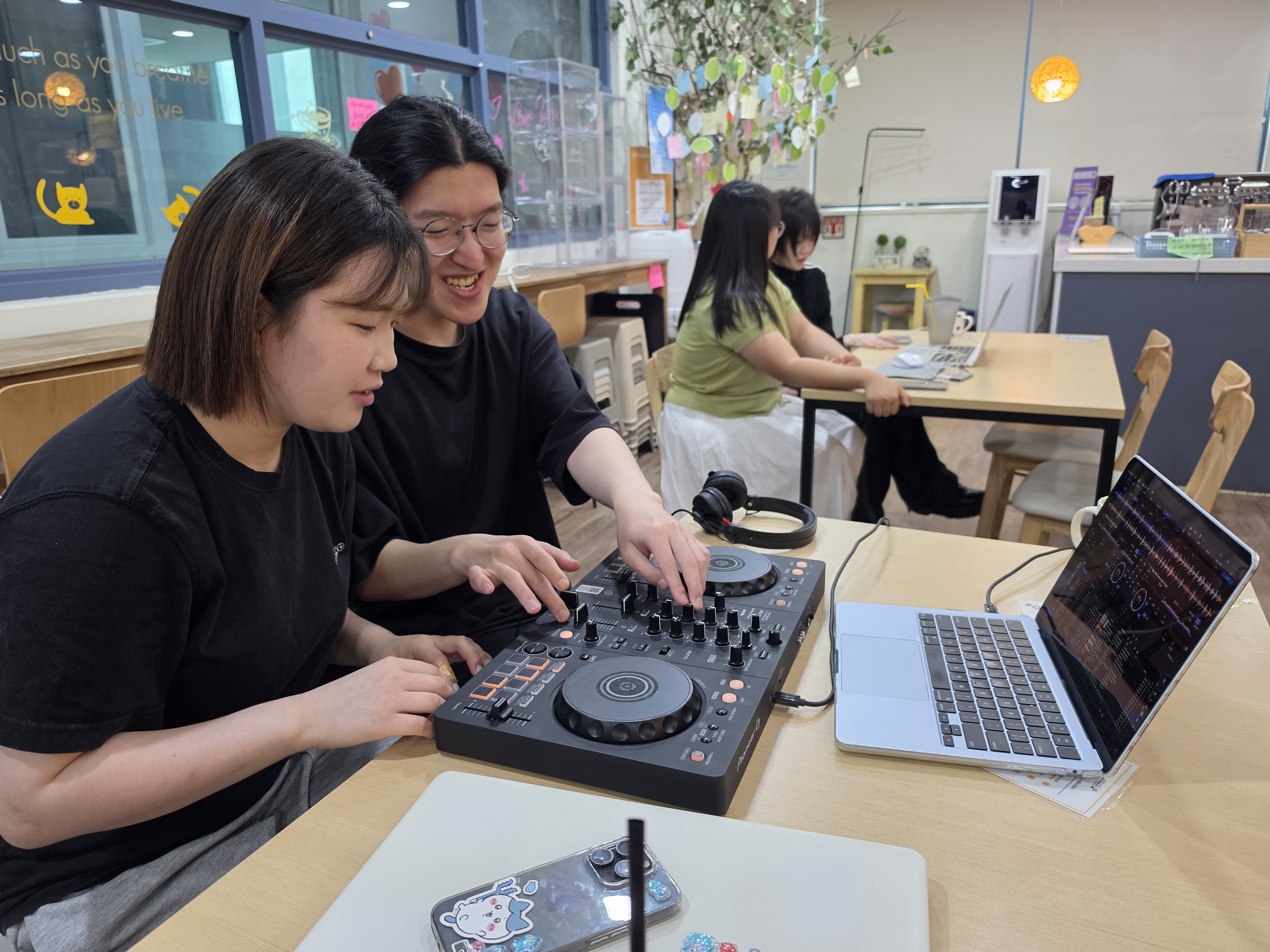 TEEN BEAT LAB with Cue N Play 성료 이미지