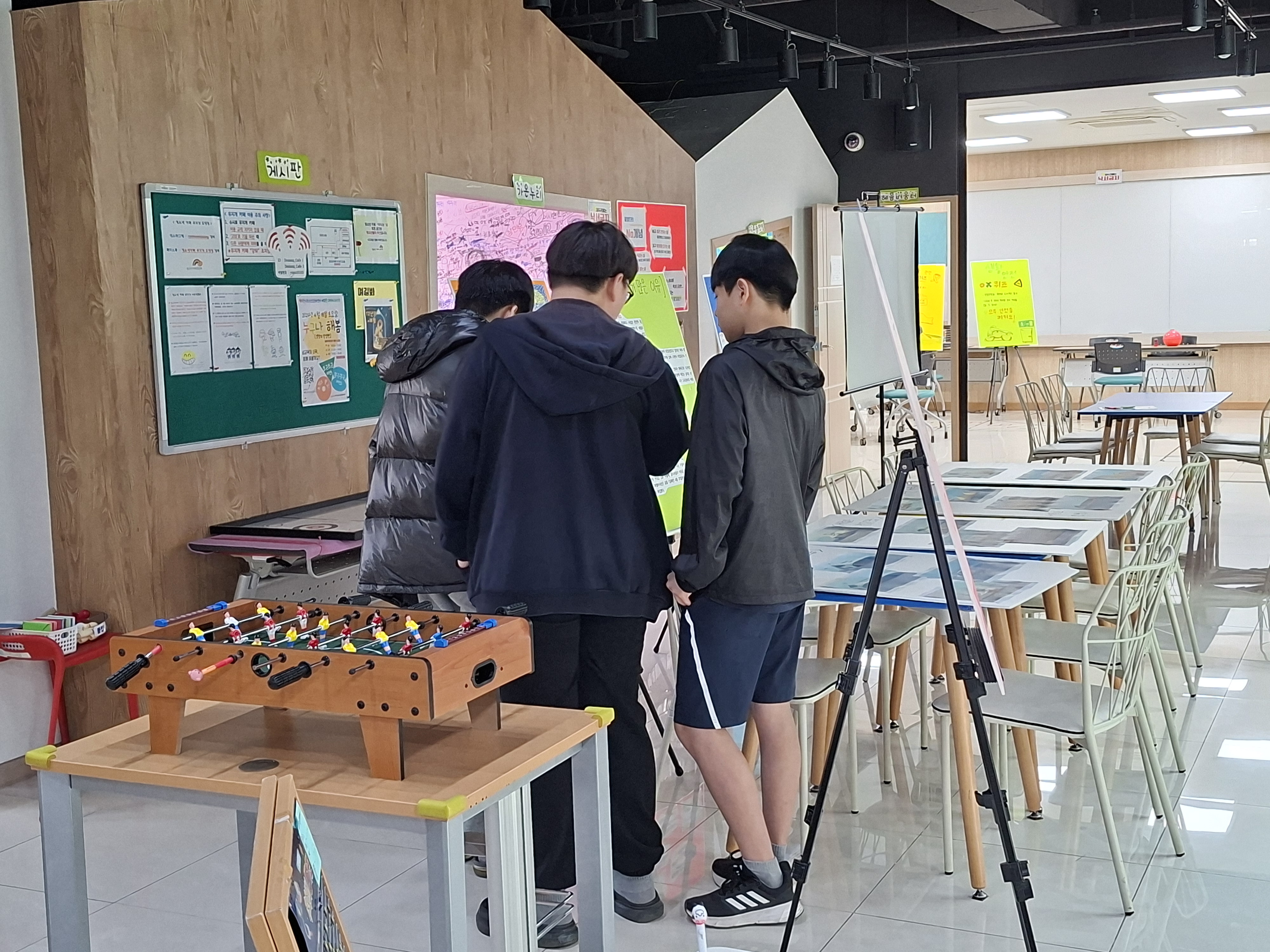청소년카페 무지개 도당점 세월호 참사 12주기 추모 "12년의 세월" 이미지